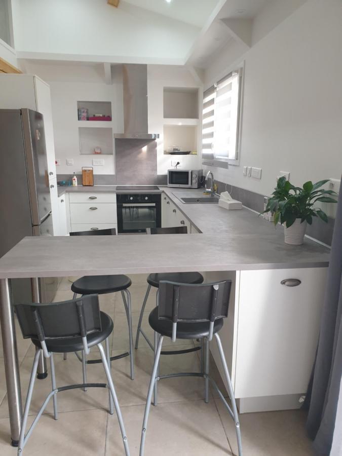 Petite Maison Meublee Entre Avignon Et Carpentras Morieres-les-Avignon Экстерьер фото
